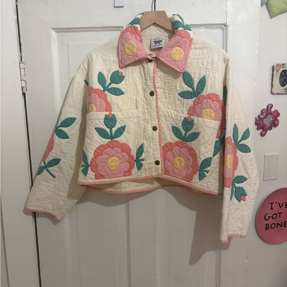 Psychic Outlaw Jackets & Blazers - Psychic Outlaw Handmade Quilted Floral Cropped Jacket in Cream, Pink & Green